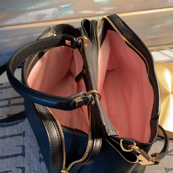 Luana black pebbled leather Italian purse - Picture 5 of 7